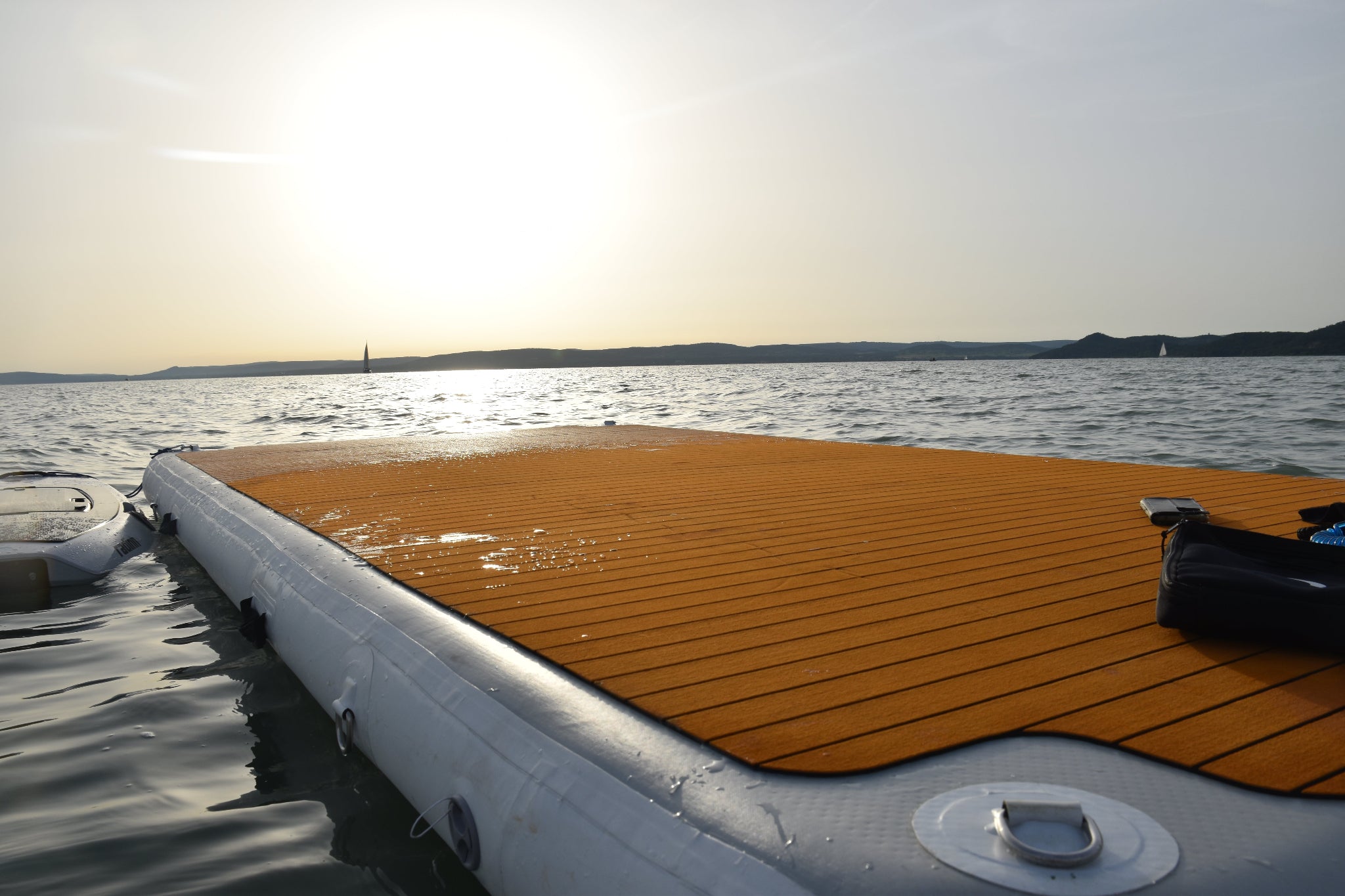 yourFloat aufblasbare Badeplattform Schwimmplattform Schwimminsel Badeinsel 3 m x 2 m x 0,2 m