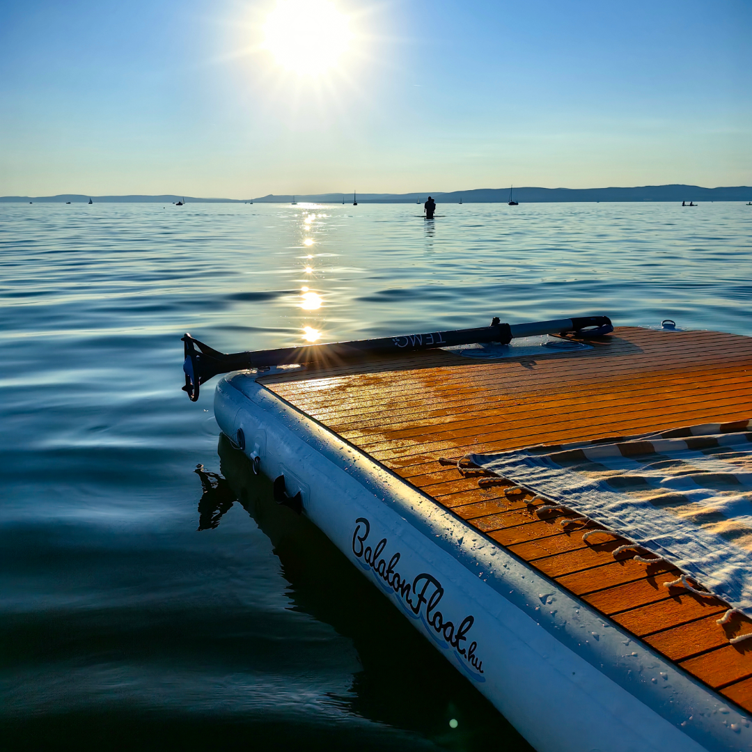 TEMO-450 Bootsmotor für yourFLOAT Prime 4x2 TEAK EVA Schwimmplattform Badeplattform